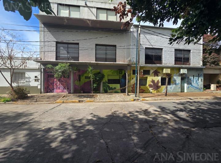 Bodega-Galpón · 900m²
