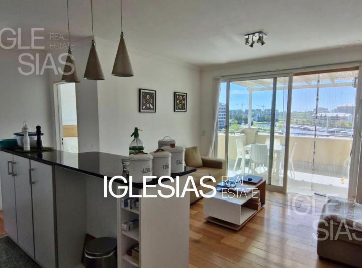 Departamento · 43m² · 2 Ambientes · 1 Cochera