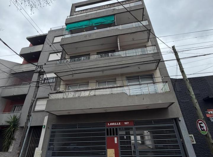 Departamento · 50m² · 2 Ambientes · 1 Cochera
