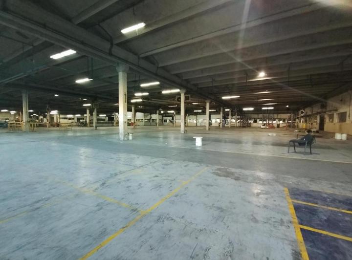 Bodega-Galpón · 2400m² · 2 Ambientes