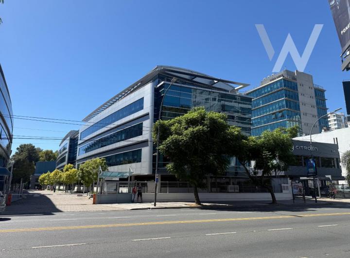 Oficina comercial · 595m² · 10 Cocheras
