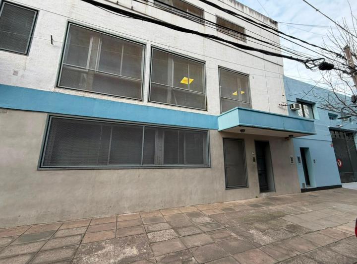 Bodega-Galpón · 420m²
