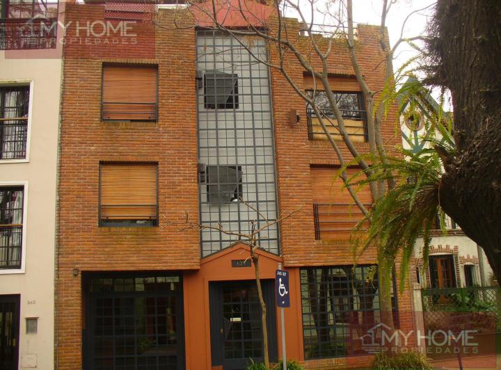 Departamento · 42m² · 2 Ambientes · 1 Cochera