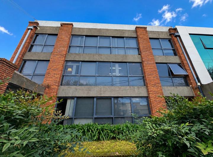 Oficina comercial · 105m² · 2 Cocheras