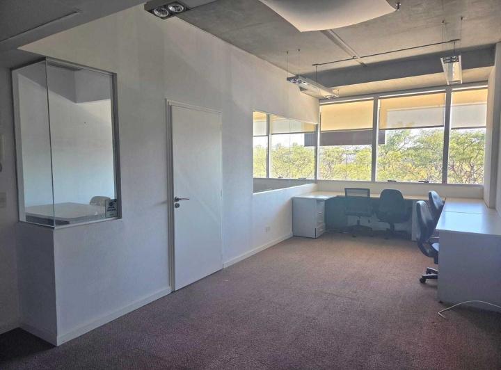 Oficina comercial · 44m² · 1 Cochera