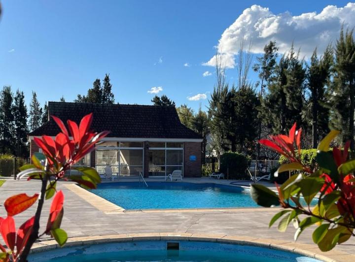 Departamento · 68m² · 2 Ambientes · 1 Cochera