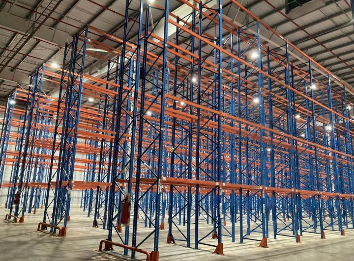 Depósito · 25000m²