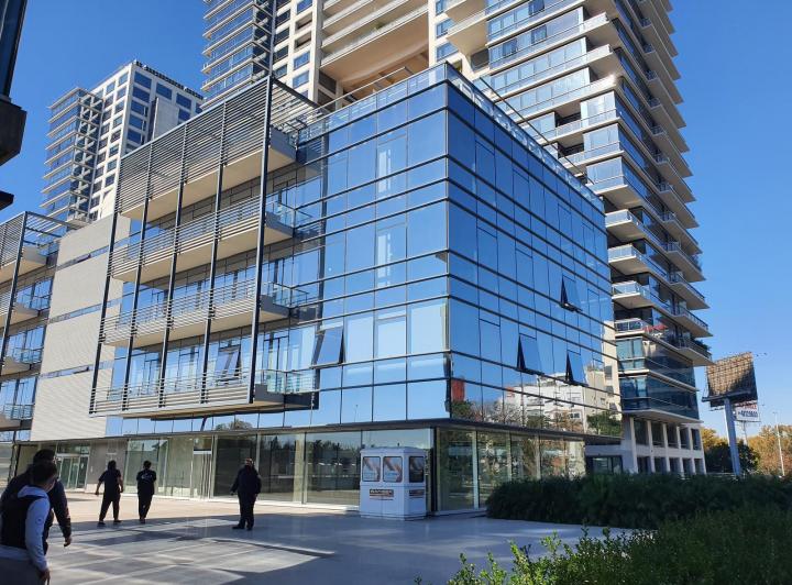 Oficina comercial · 155m² · 1 Cochera
