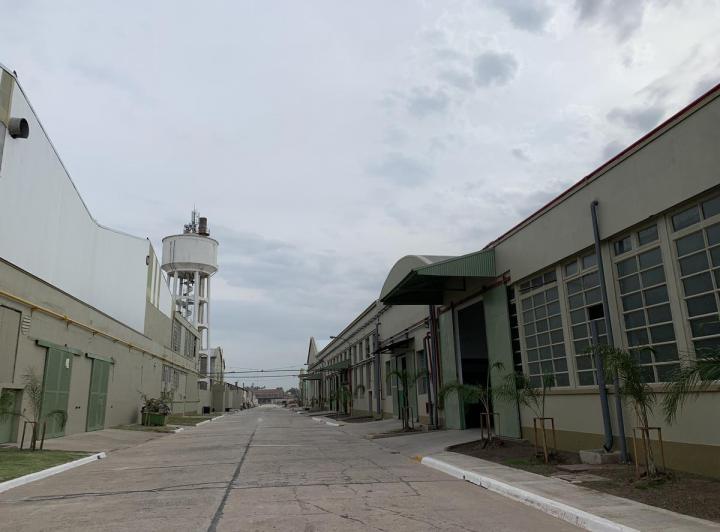 Depósito · 140m²