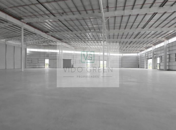 Depósito · 3100m²