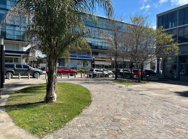 Oficina comercial · 79m² · 3 Ambientes · 1 Cochera