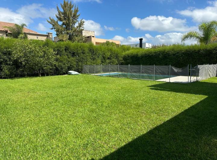 Casa · 200m² · 4 Ambientes