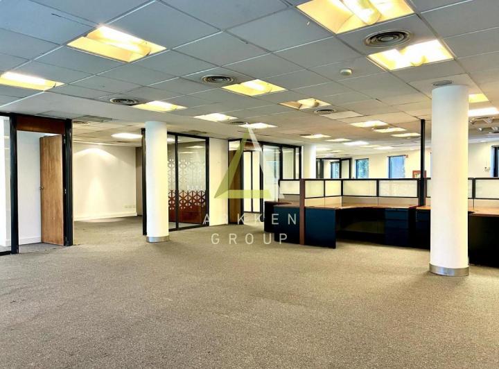 Oficina comercial · 400m² · 3 Cocheras