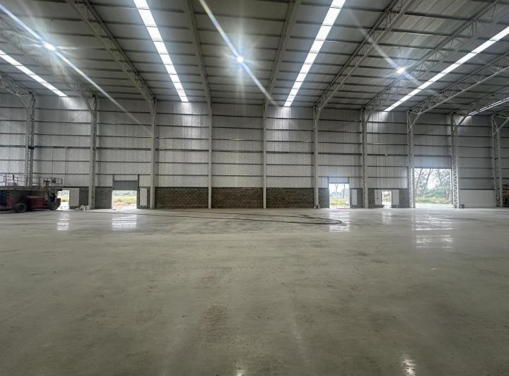 Depósito · 9000m²