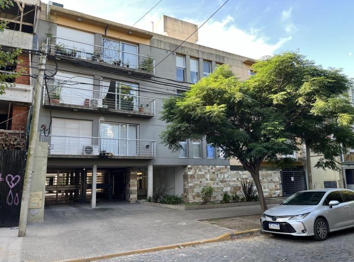 Departamento · 60m² · 2 Ambientes · 1 Cochera