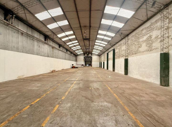Depósito · 800m²