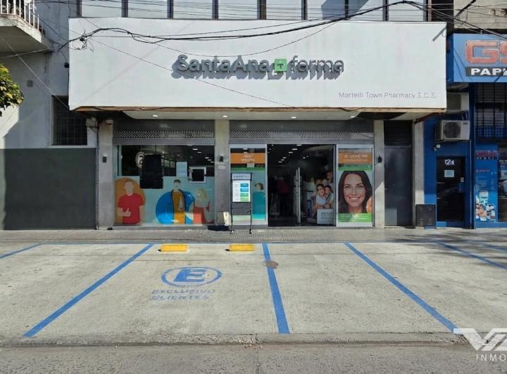 Local comercial · 200m²