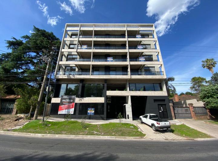 Departamento · 44m² · 2 Ambientes · 1 Cochera