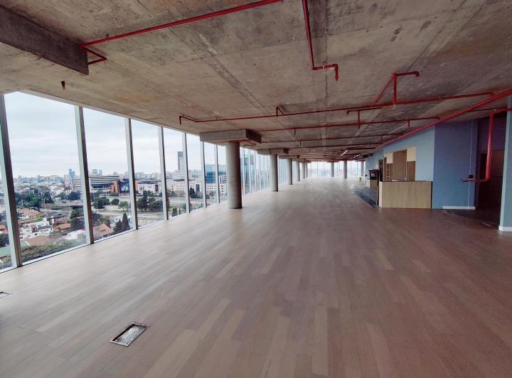 Oficina comercial · 1352m² · 12 Cocheras