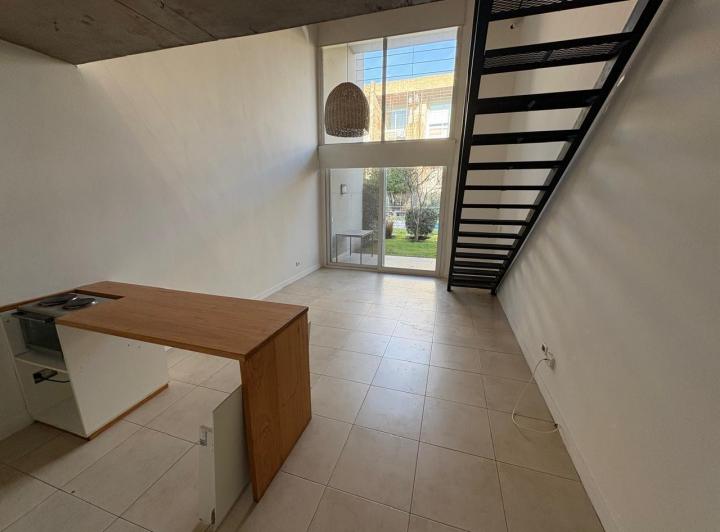 Departamento · 60m² · 2 Ambientes · 1 Cochera