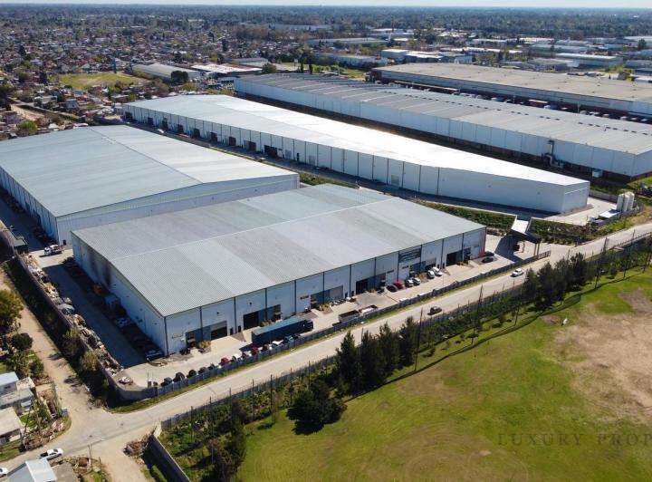 Bodega-Galpón · 800m² · 1 Ambiente