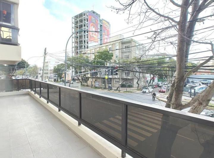 Oficina comercial · 140m² · 3 Ambientes · 1 Cochera