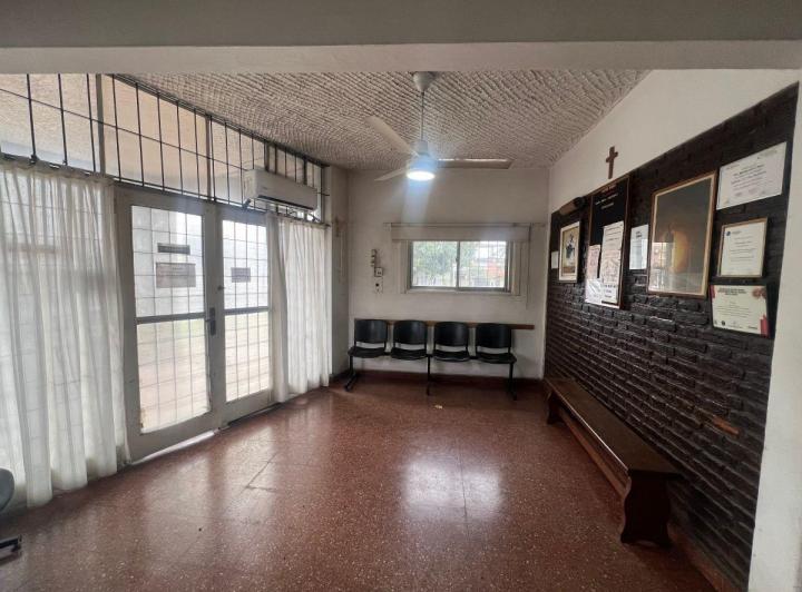 Oficina comercial · 90m² · 8 Ambientes
