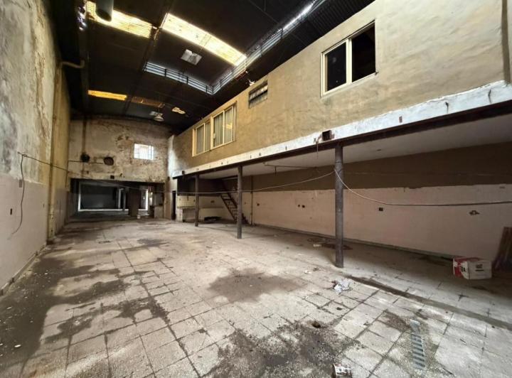 Bodega-Galpón · 575m²