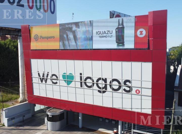 Oficina comercial · 136m² · 4 Cocheras