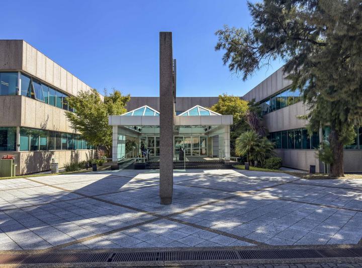Oficina comercial · 1820m² · 30 Cocheras
