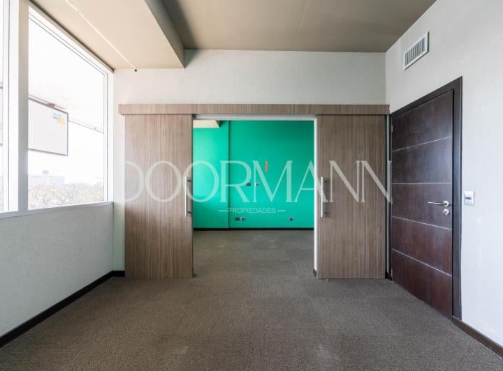 Oficina comercial · 71m² · 3 Ambientes · 1 Cochera
