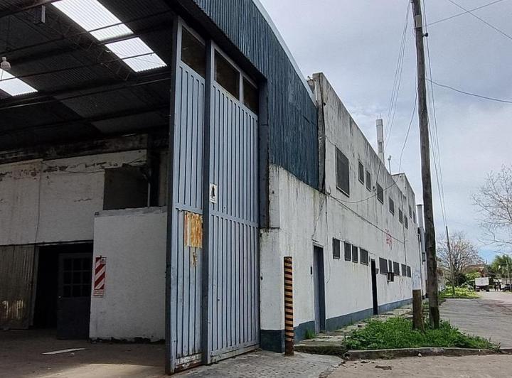 Depósito · 1160m²