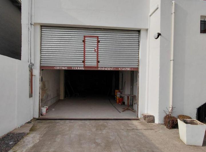 Depósito · 75m²