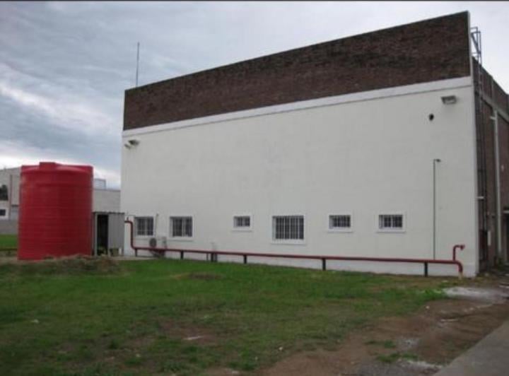 Bodega-Galpón · 2250m²