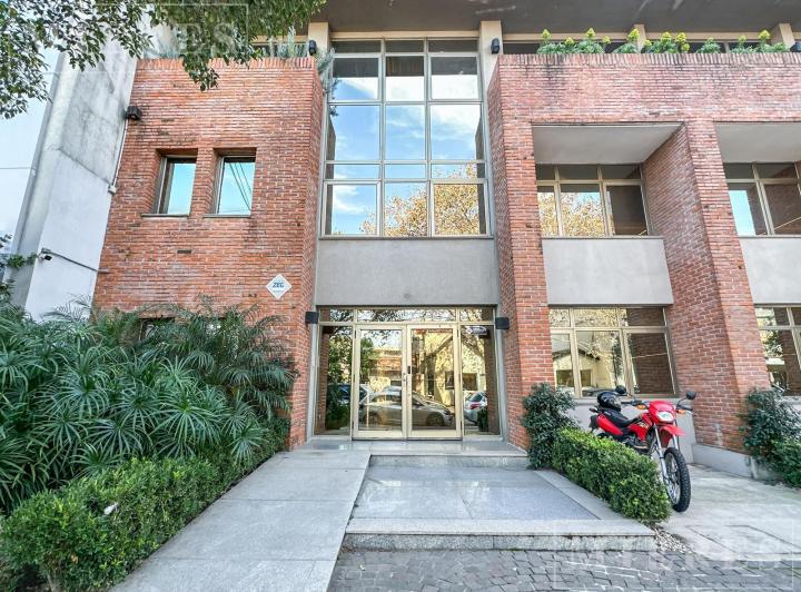 Oficina comercial · 780m² · 12 Cocheras