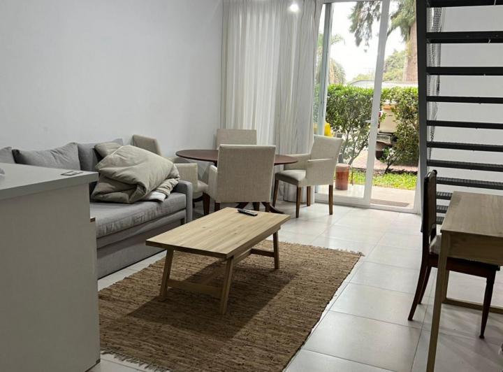 Departamento · 60m² · 2 Ambientes · 1 Cochera