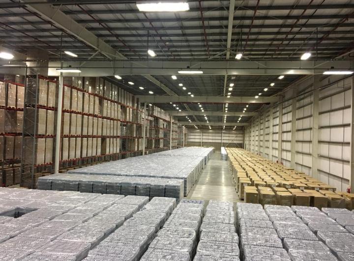 Depósito · 13000m²