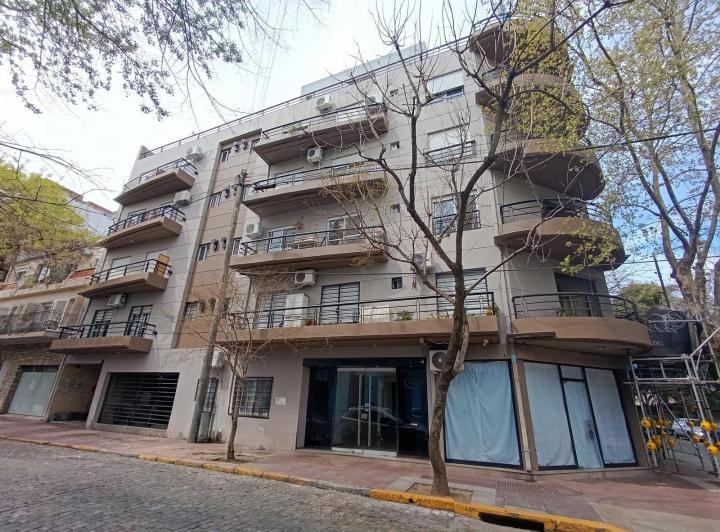 Departamento · 65m² · 2 Ambientes · 1 Cochera