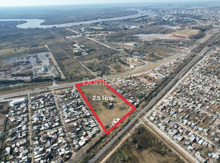 Terreno · 25930m²