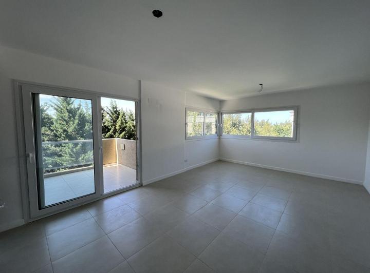 Departamento · 60m² · 2 Ambientes · 1 Cochera