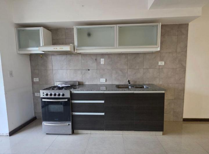 Departamento · 50m² · 2 Ambientes · 1 Cochera