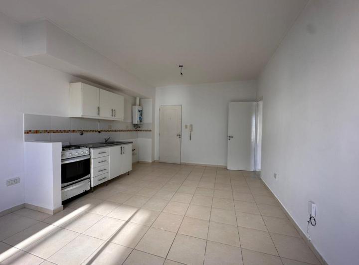 Departamento · 40m² · 2 Ambientes · 1 Cochera