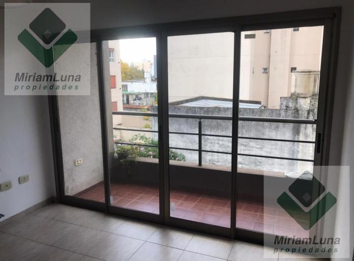 Departamento · 80m² · 3 Ambientes · 1 Cochera