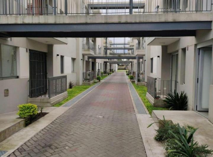 Departamento · 38m² · 2 Ambientes · 1 Cochera