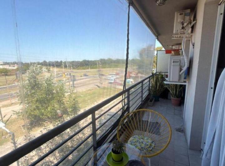 Departamento · 80m² · 4 Ambientes · 1 Cochera