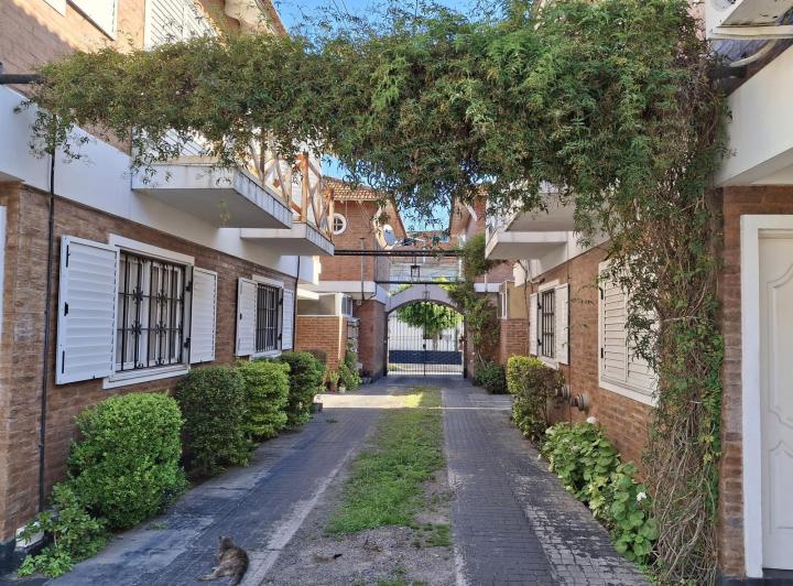 Departamento · 64m² · 2 Dormitorios · 1 Cochera