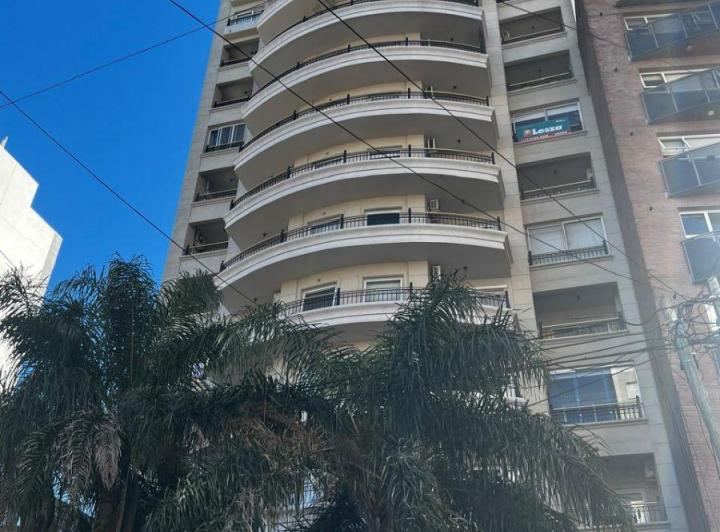 Departamento · 48m² · 2 Ambientes · 1 Cochera