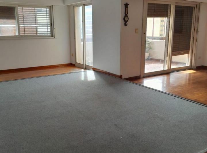 Departamento · 186m² · 4 Ambientes · 1 Cochera