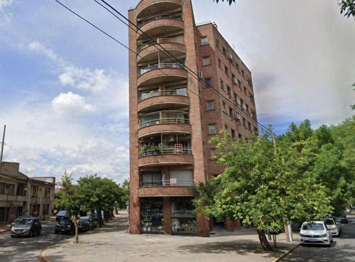 Departamento · 57m² · 4 Ambientes · 1 Cochera