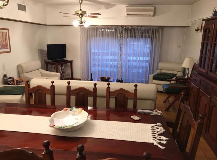 Departamento · 100m² · 4 Ambientes · 1 Cochera